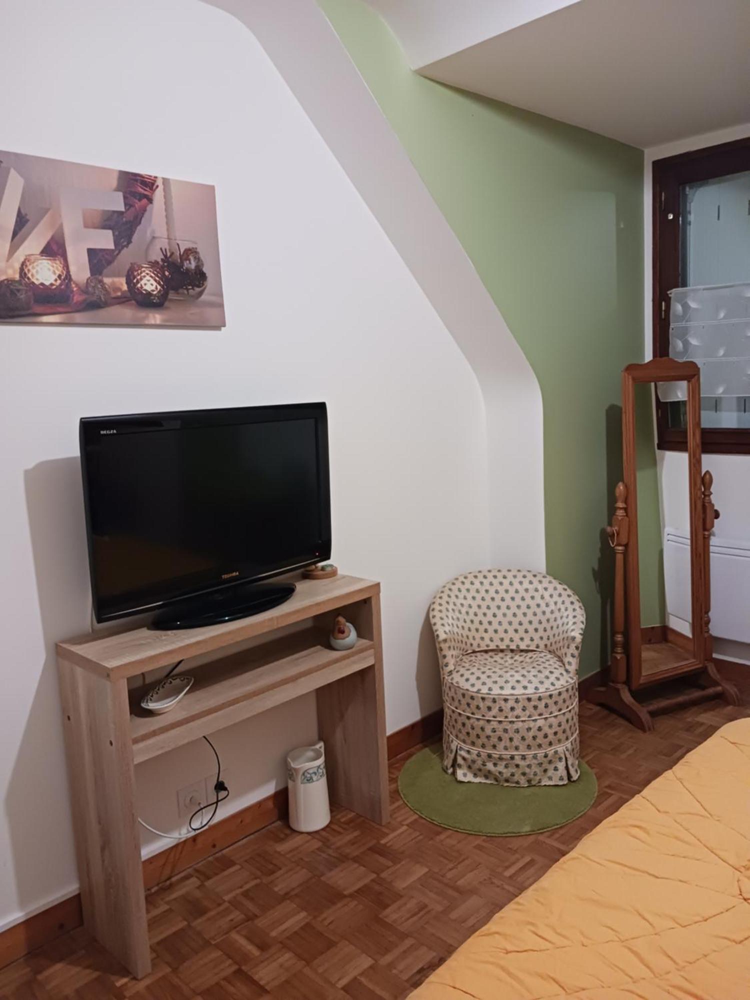 Chambres D'Hotes Du Clos Du Roi Pontorson Bagian luar foto